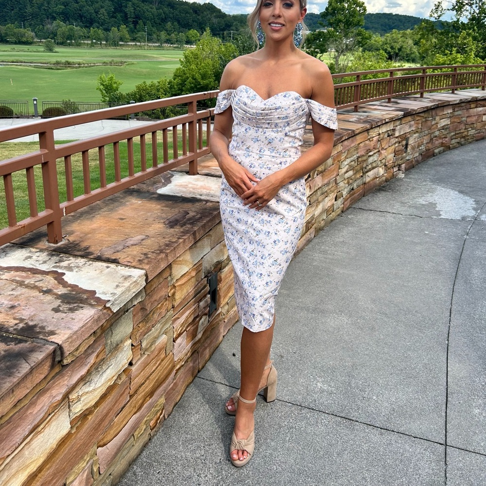 Lavish Alice floral cocktail dress
